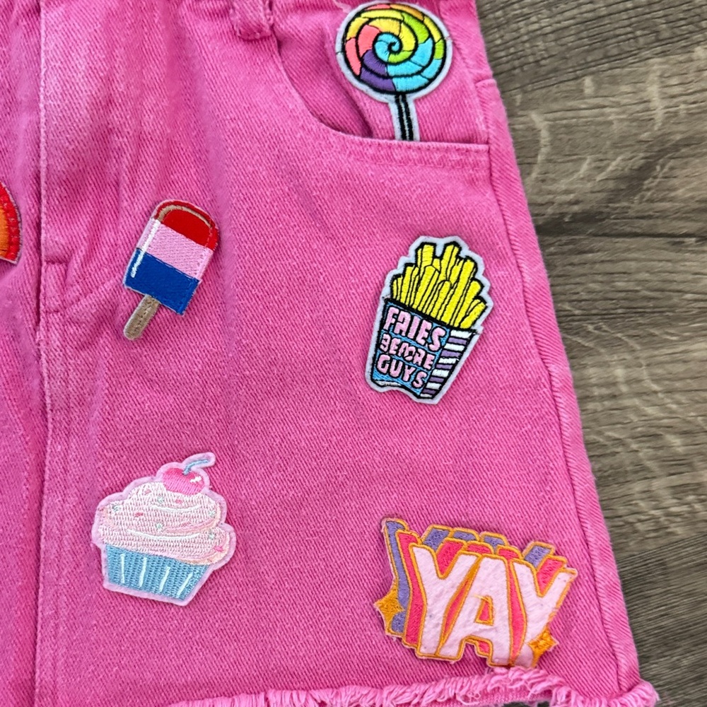 Lola + The Boys Hot Pink Patchwork Skirt with Playful Patches sz 8 - Picture 7 of 7